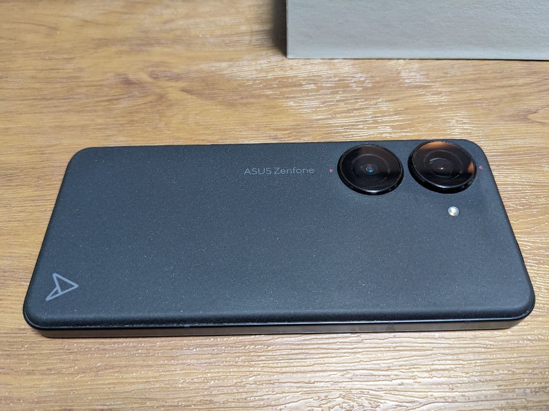 【ひつじ】ASUS - Zenfone 10 128GB ブラック