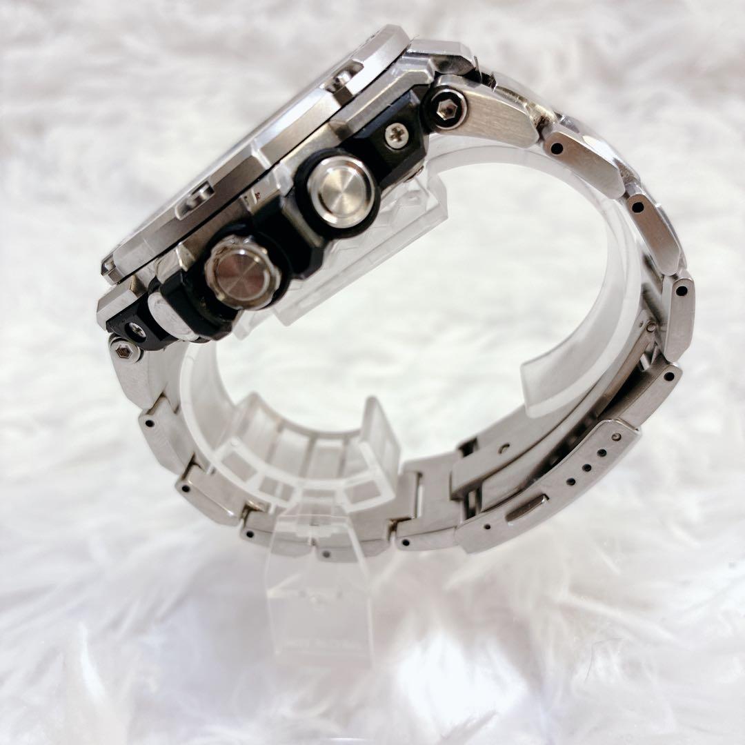 極美品 CASIO G-SHOCK GST-B100 Bluetooth