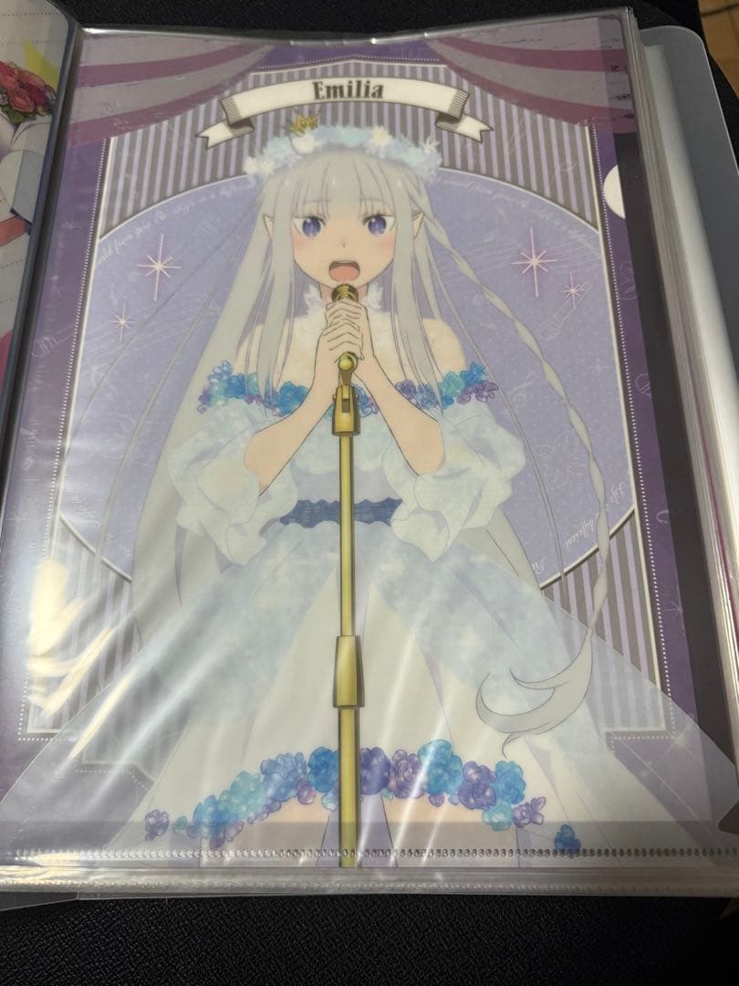 リゼロ　エミリア　誕生日　クリアファイルセット