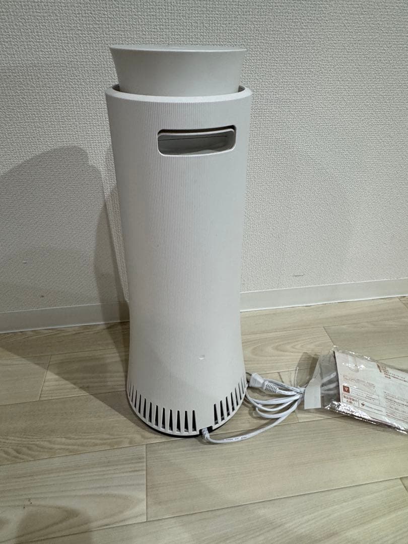 シャープ　プラズマクラスター脱臭機　DY-S01 2023年製