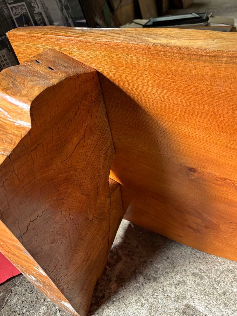 ⭐︎大特価！値下げ⭐︎無垢材のブラウンテーブル