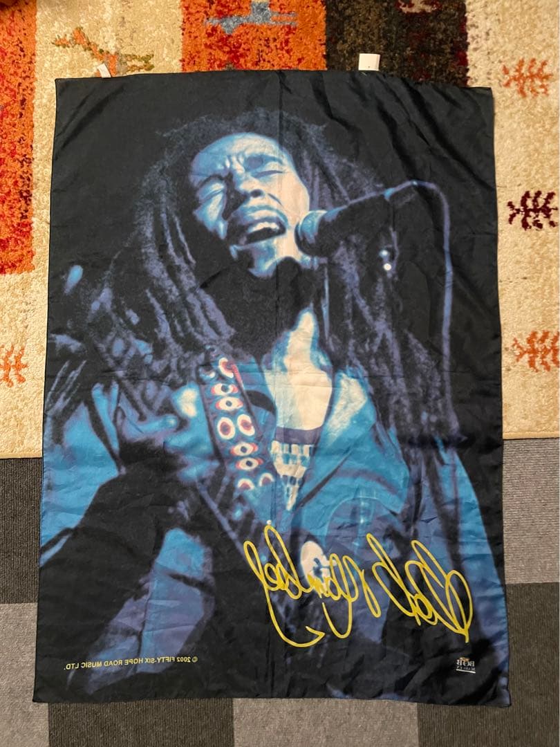 入手困難Bob Marley ボブマーリー　レア　フラッグ　イタリア製　おまけ付