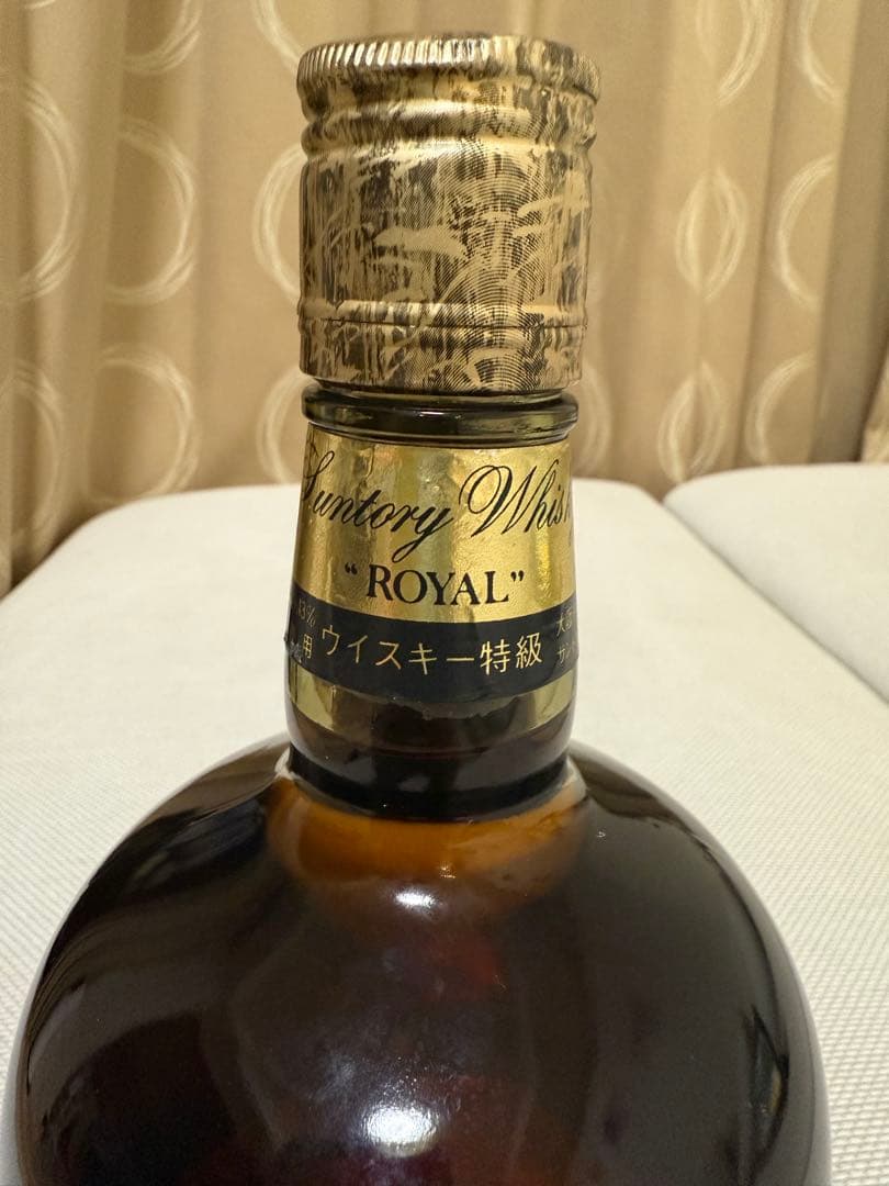 【迅速発送】 ［古酒］サントリーウイスキー ローヤル ’60 丸瓶　未開栓