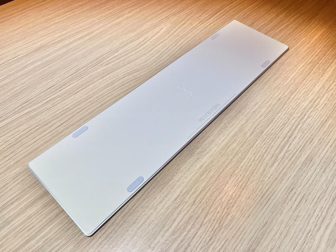 Apple Magic Keyboard テンキー付き ホワイト / A1843