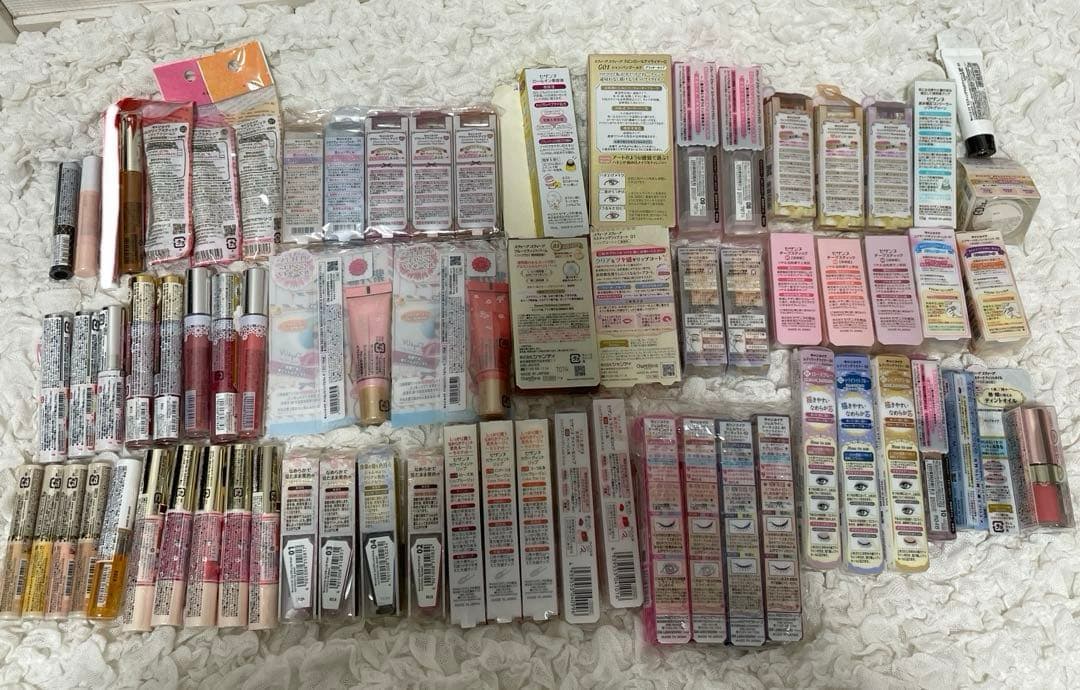 キャンメイク　セザンヌ　他　ペンシル系コスメ　まとめ売り　未開封