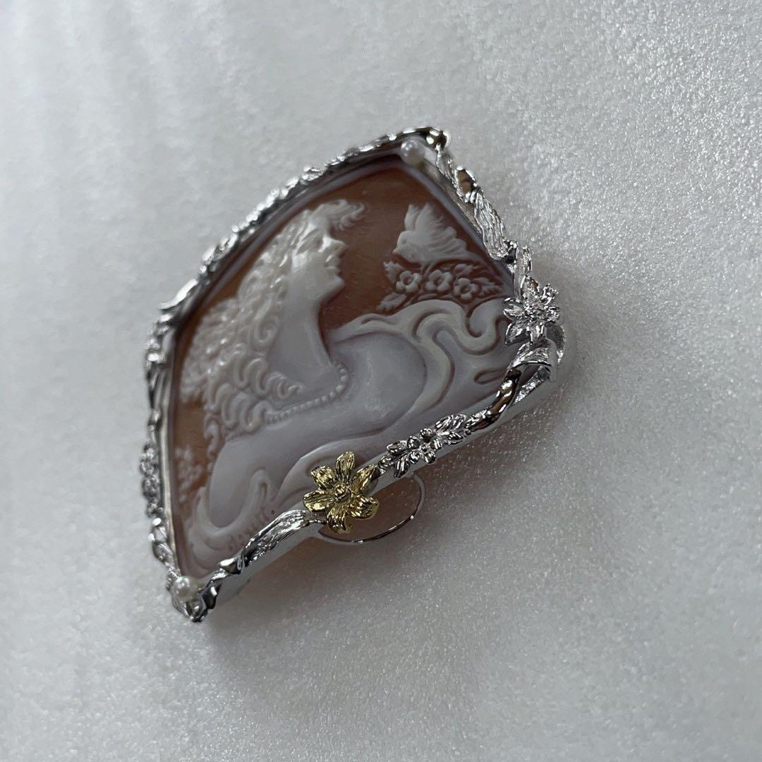 Ｋ１８　ＳＶ９２５　シェルカメオ　アコヤパール付き　ブローチ ペンダント