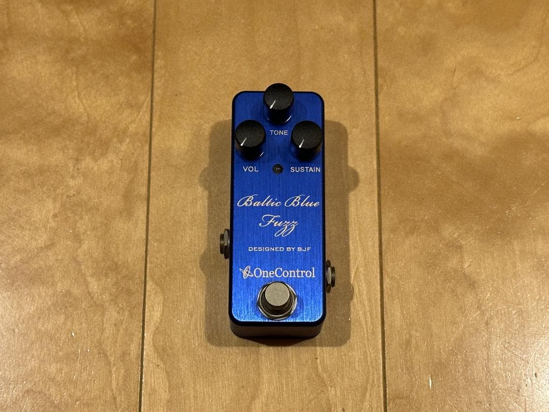 【美品】One Control Baltic Blue Fuzz