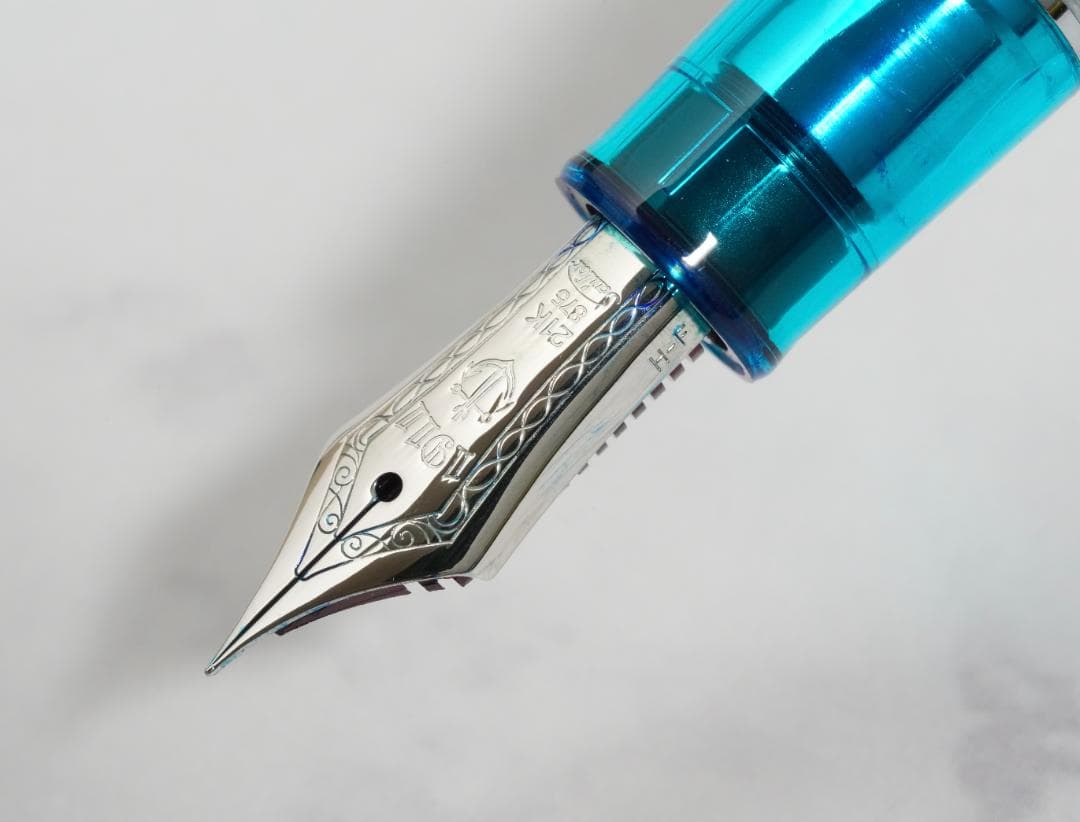 セーラー万年筆 プロフェッショナルギア スケルトン ターコイズ F 趣味の文具箱