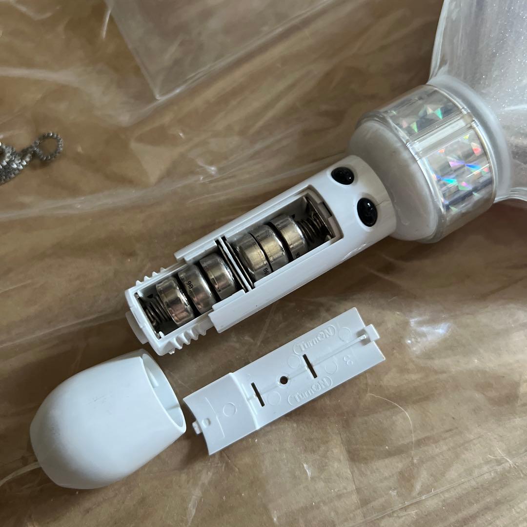 まふまふ ピラミッドネックレス、アクキー、帽子、ペンライト グッズ