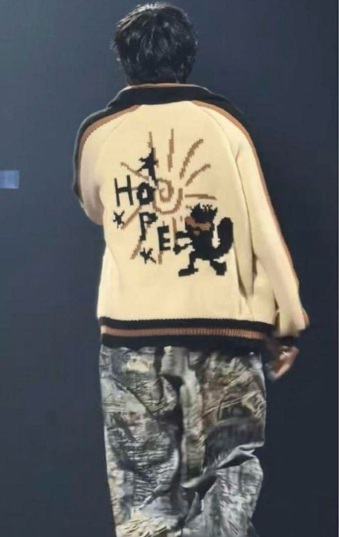 BTS HOPE ON THE STAGEカーディガン　フォトカード付き