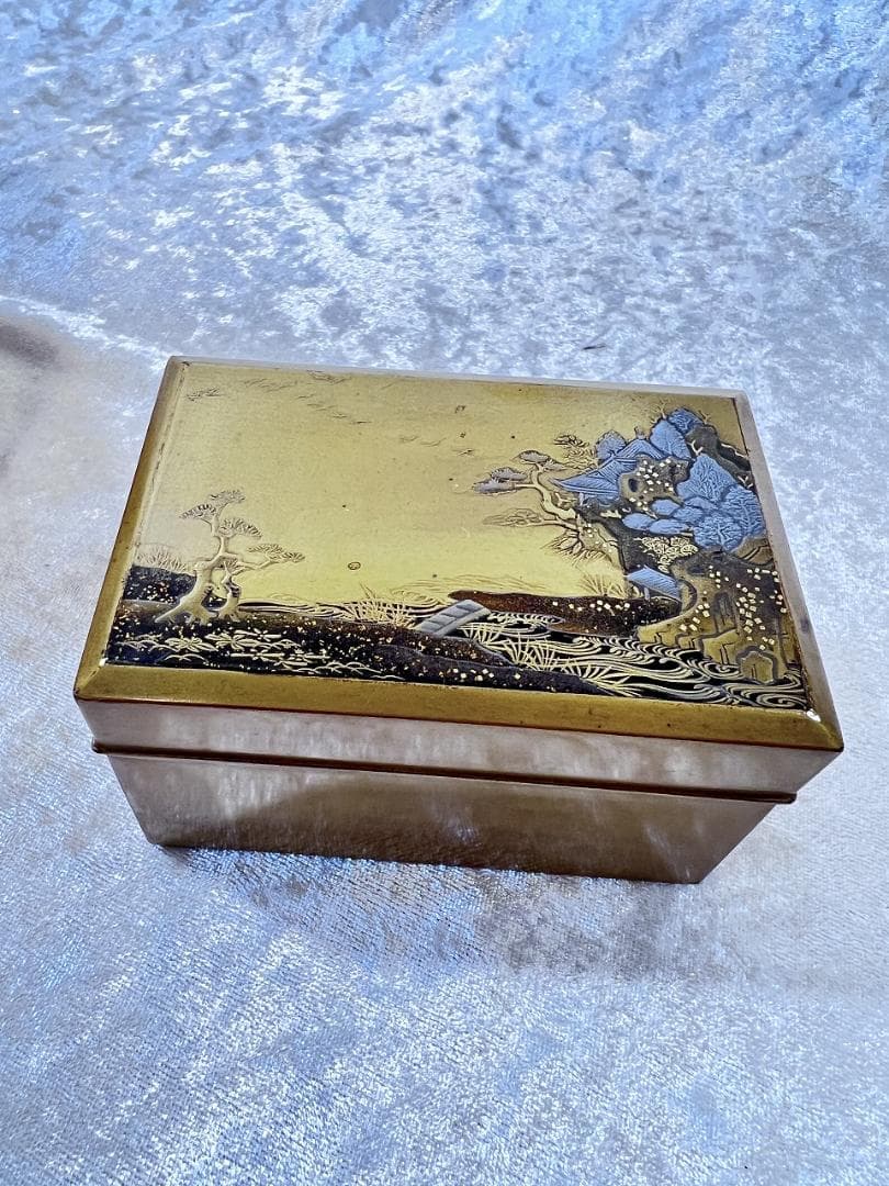 金蒔絵山水紋香箱　江戸期　合せ箱　金銀 漆器