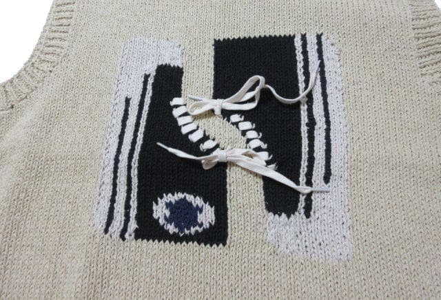 macmahon Knitting Mills. 靴 Sneaker ベスト