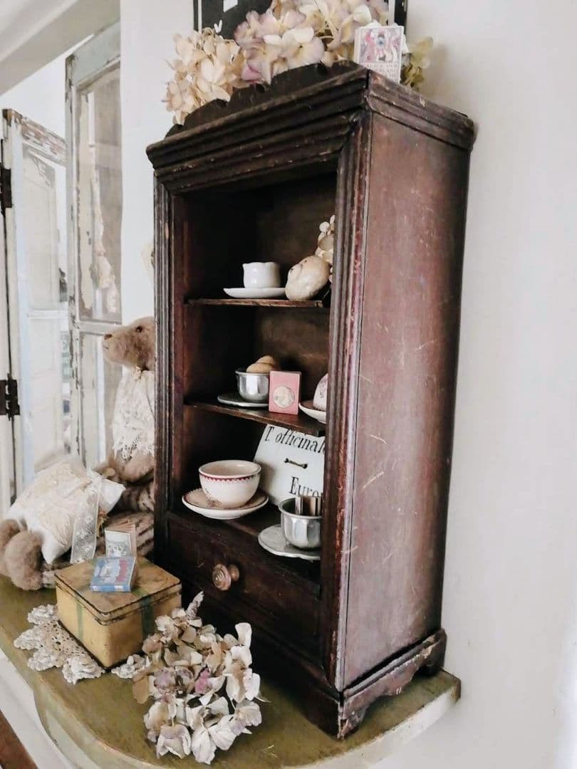 値下げ中　フランス　アンティーク　ドール　キャビネット　カップボード