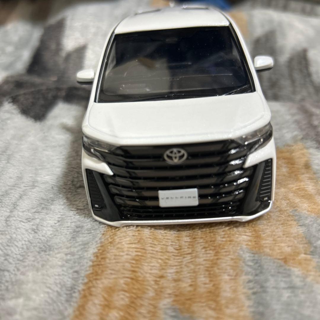 カラーサンプルミニカーヴェルファイアホワイトパール