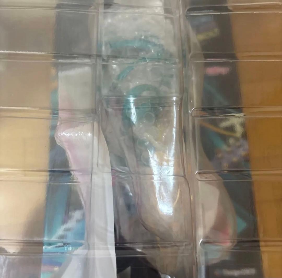 初音ミク Thunderbolt 1/7スケールフィギュア