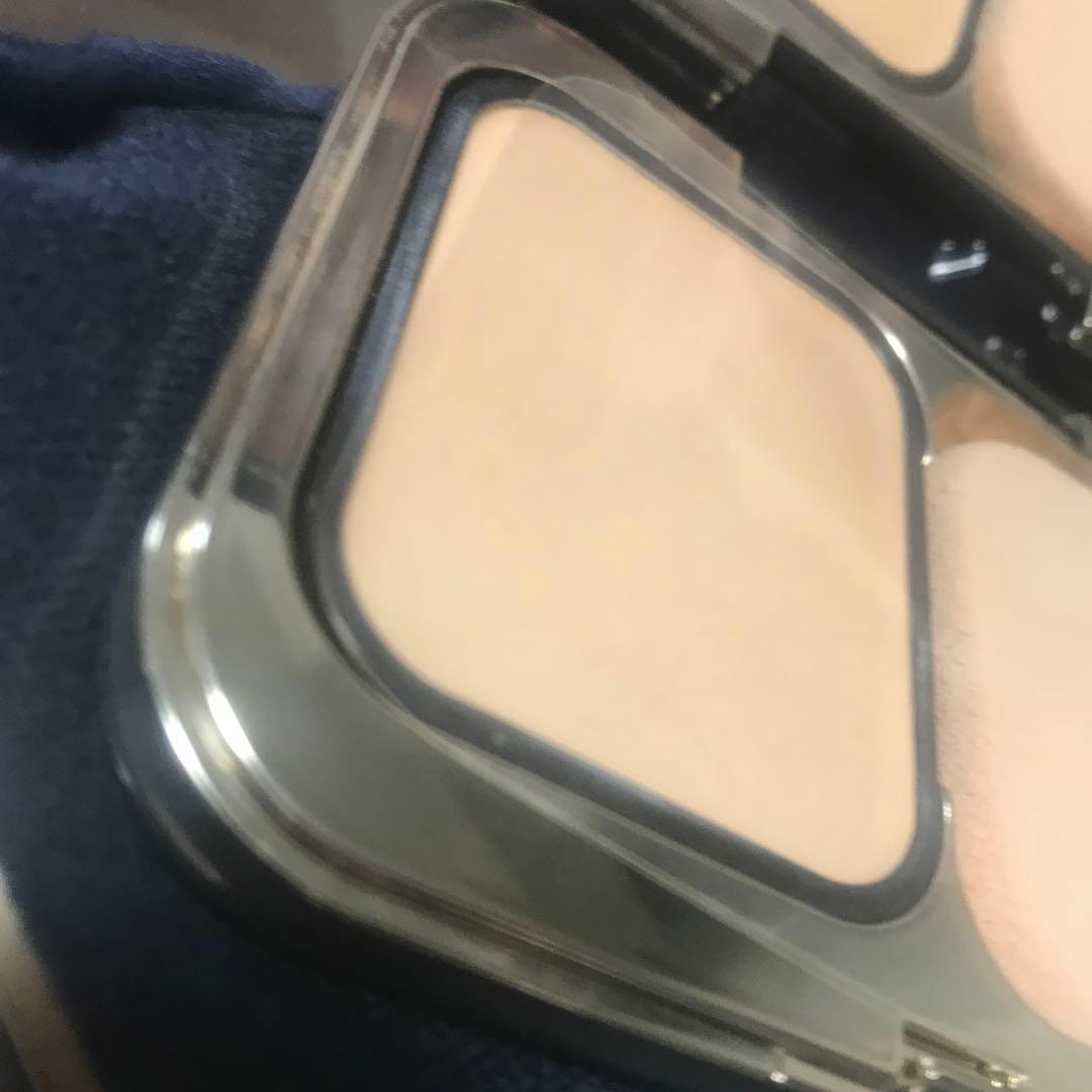 クレドポーボーテ　オークル10 タンプードルエクラⅡパウダーファンデーション