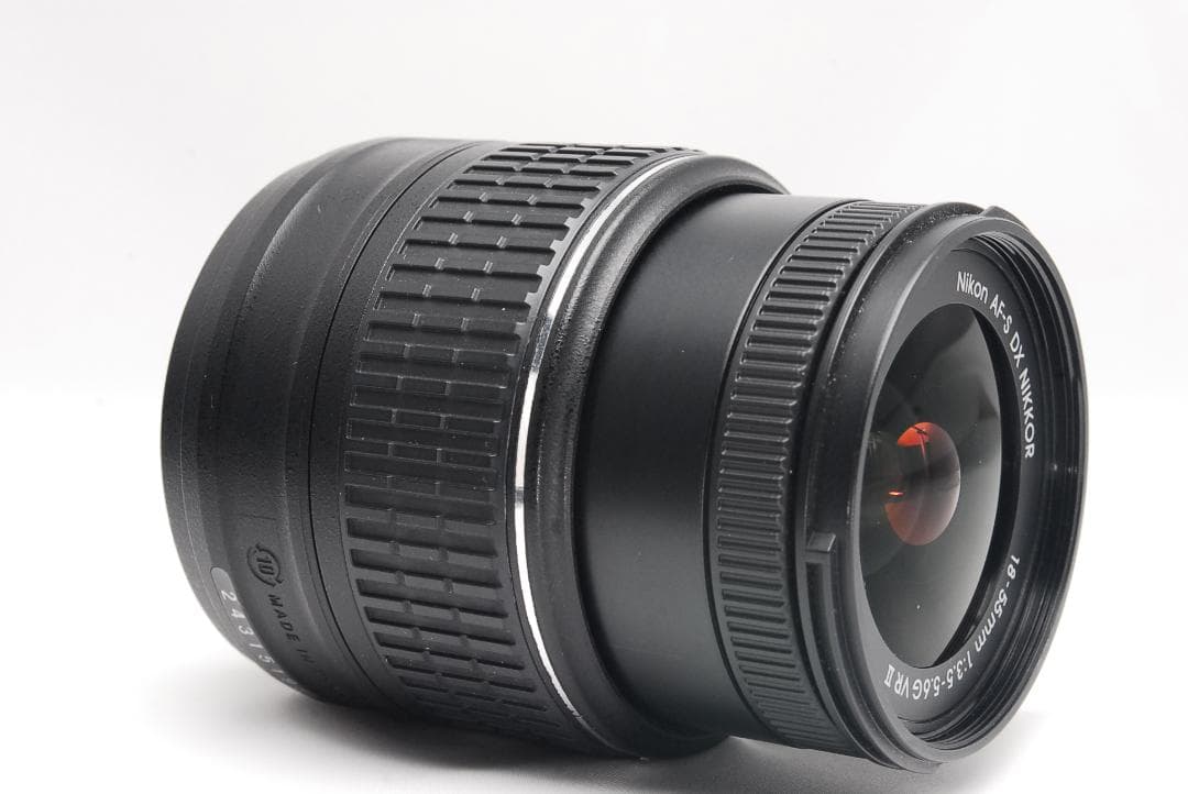 Nikon D5500 ♥カメラデビューに♥Wi-Fi &自撮り♥手ぶれ補正