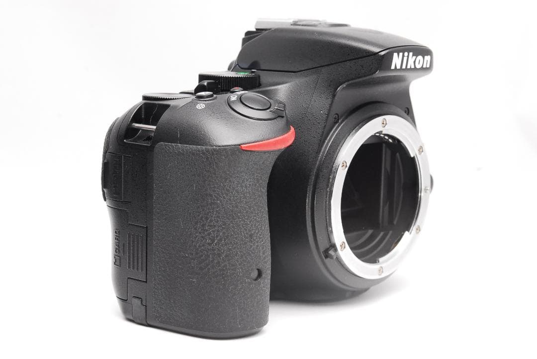 Nikon D5500 ♥カメラデビューに♥Wi-Fi &自撮り♥手ぶれ補正