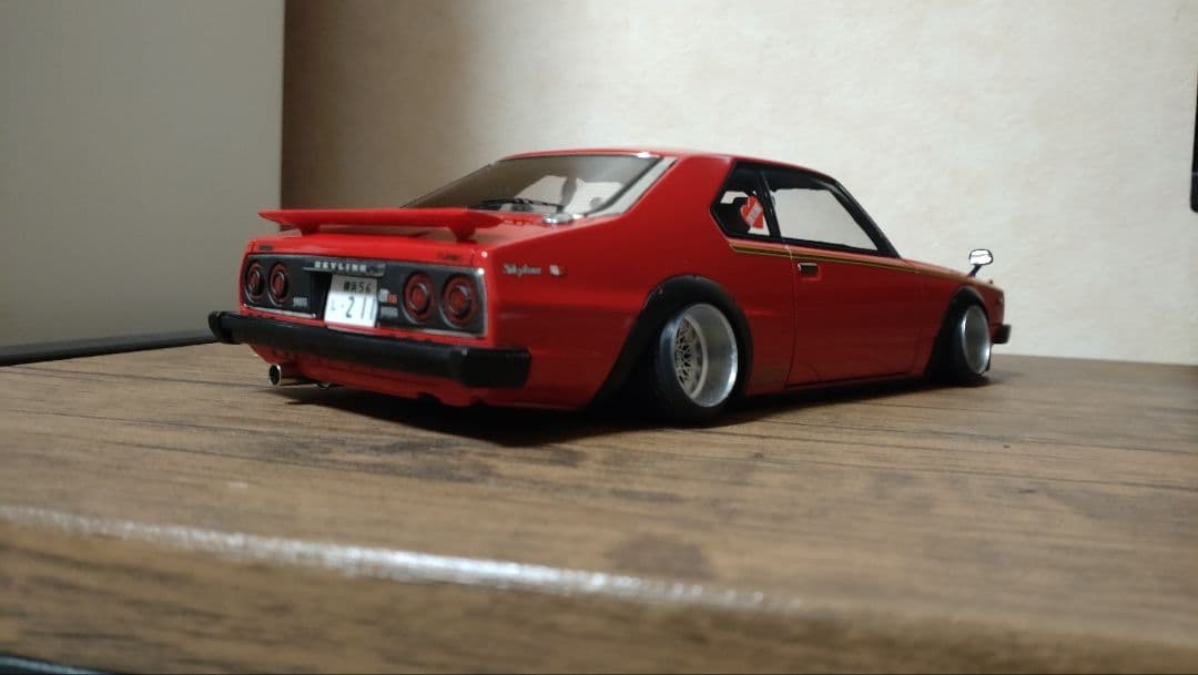 イグニッションモデル1／18ジャパンC211