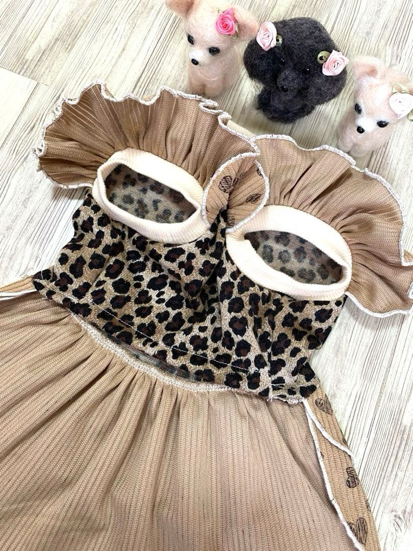 犬服 ワンピース(Ｍ)  ꒡̈⃝Lily꒡̈⃝ハンドメイド