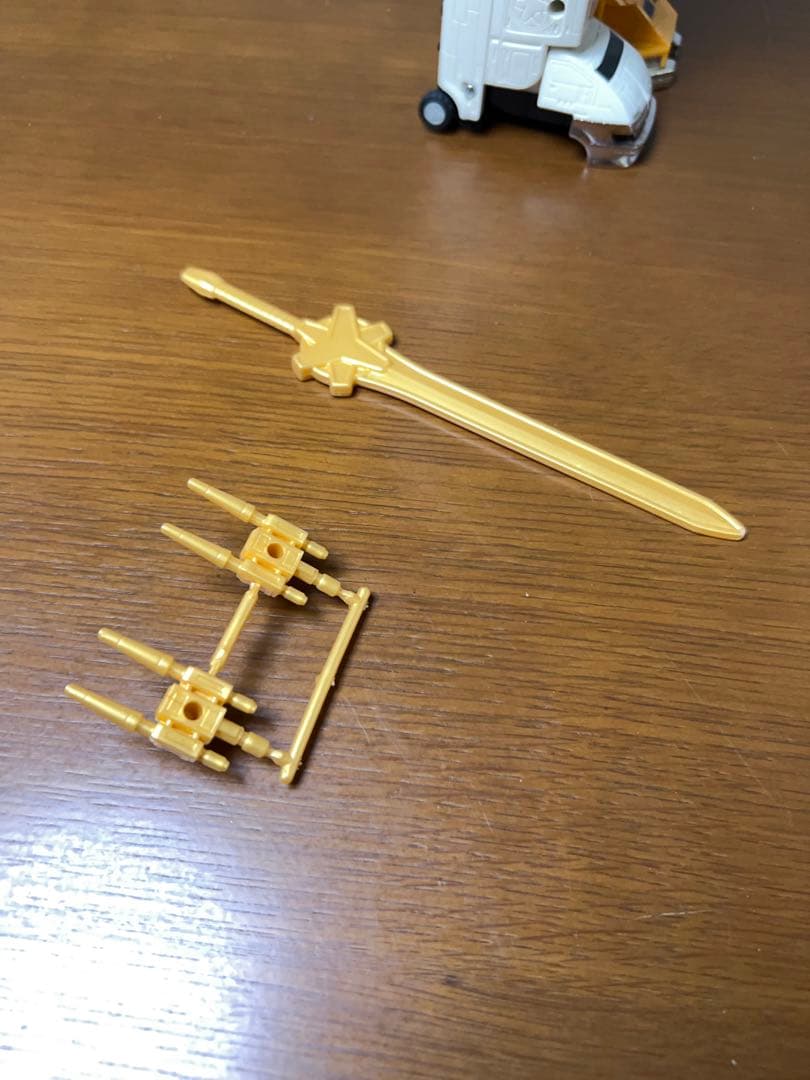 DX超合金 緊急合体 ビクトリーロボ