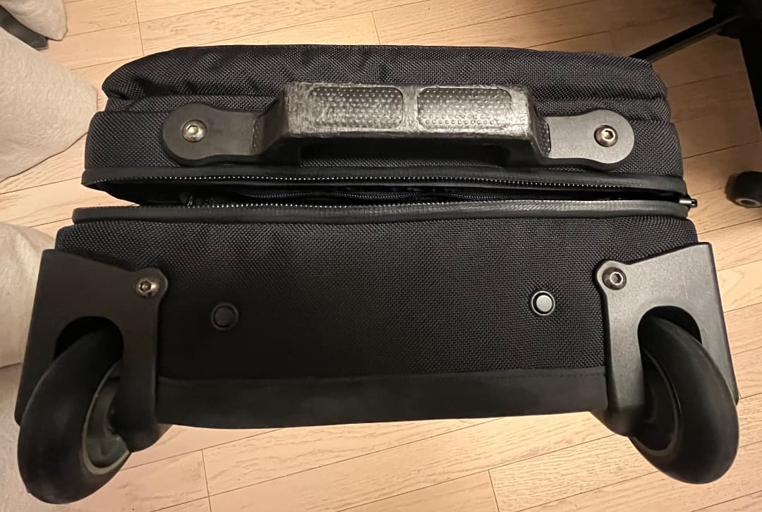 THE NORTH FACE ブラック シャトルローラー　キャリーケース