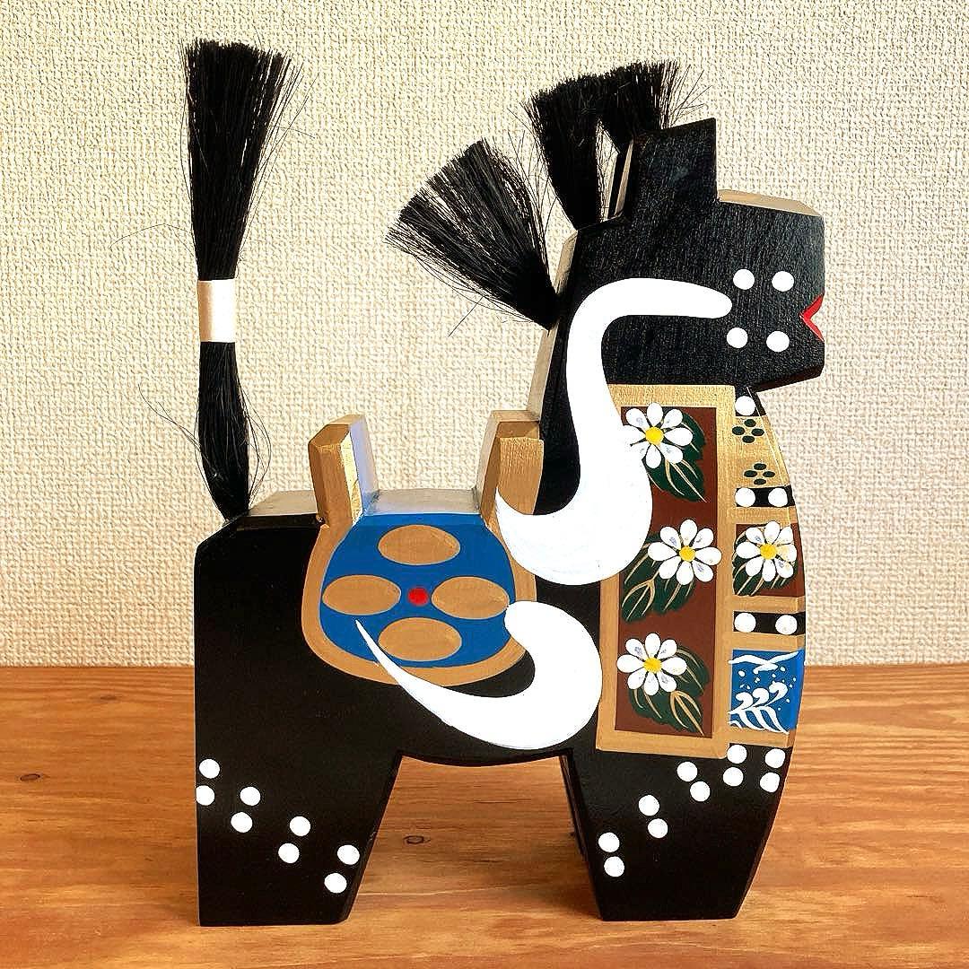 アンティーク八幡馬　約24cm　八戸郷土玩具　赤黒2体セット