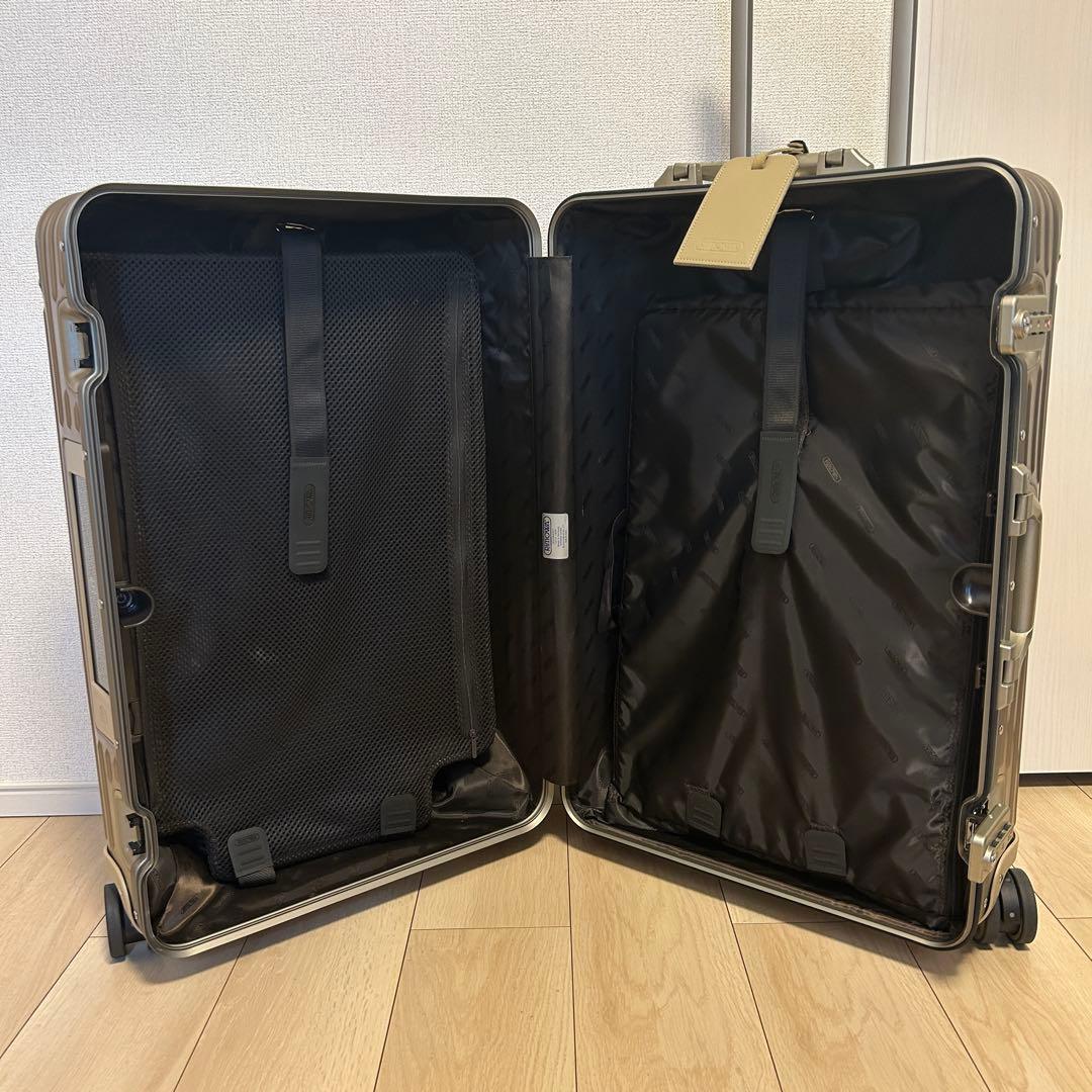 美品 大容量 RIMOWA リモワ トパーズ 67L ゴールド 電子タグ