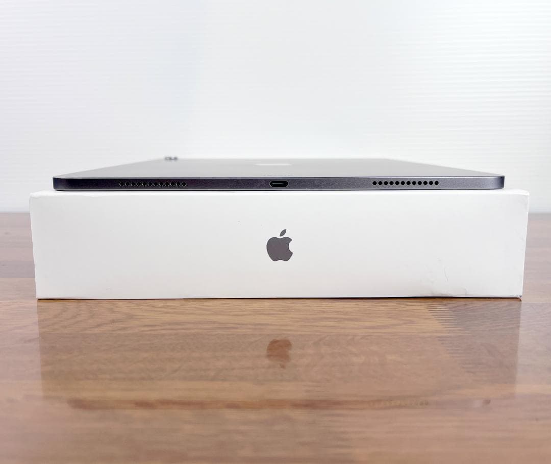 Apple iPad Air 13インチ 第7世代 256GB 100%