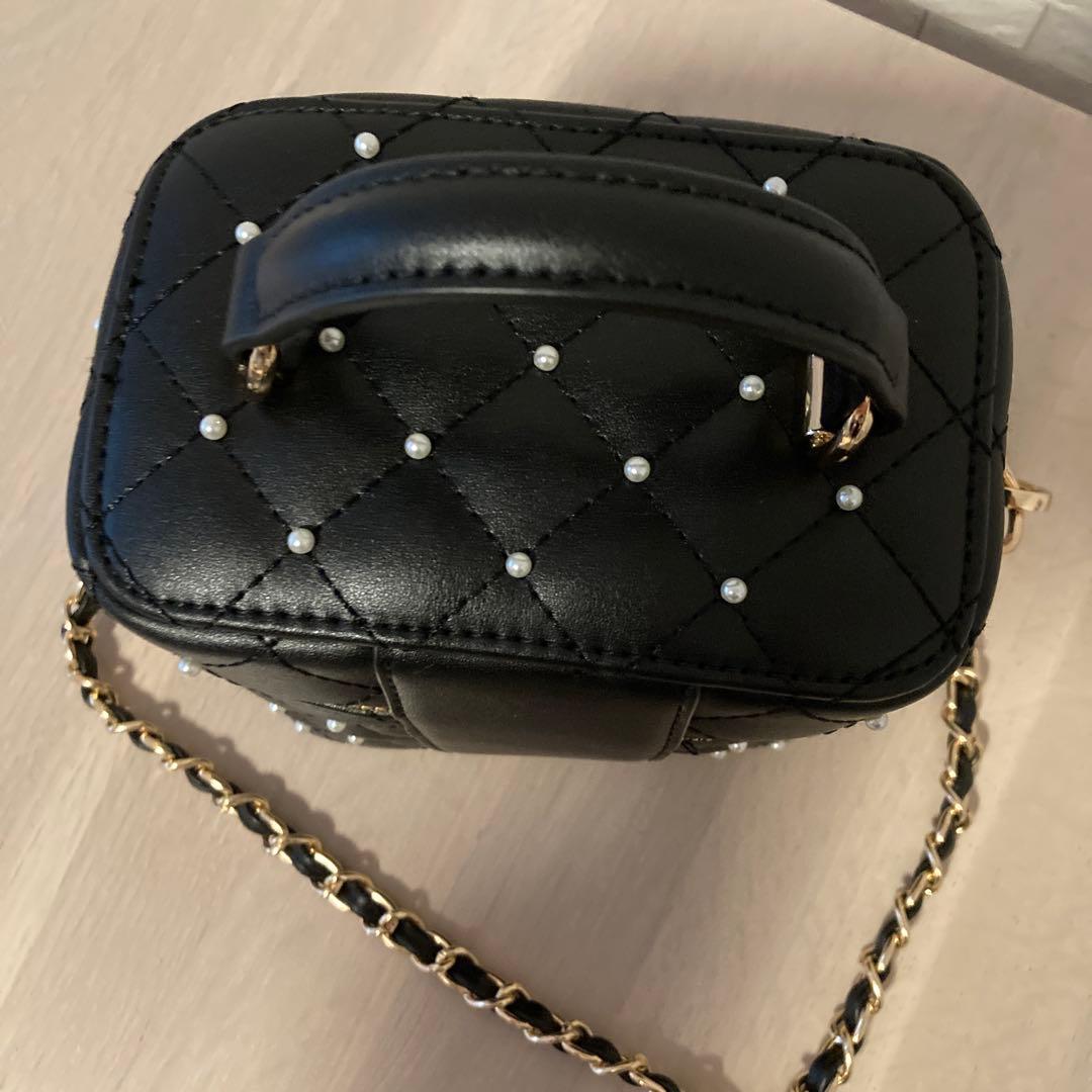 Darich ダーリッチ キルティングパールスクエアミニバッグ　新品　未使用