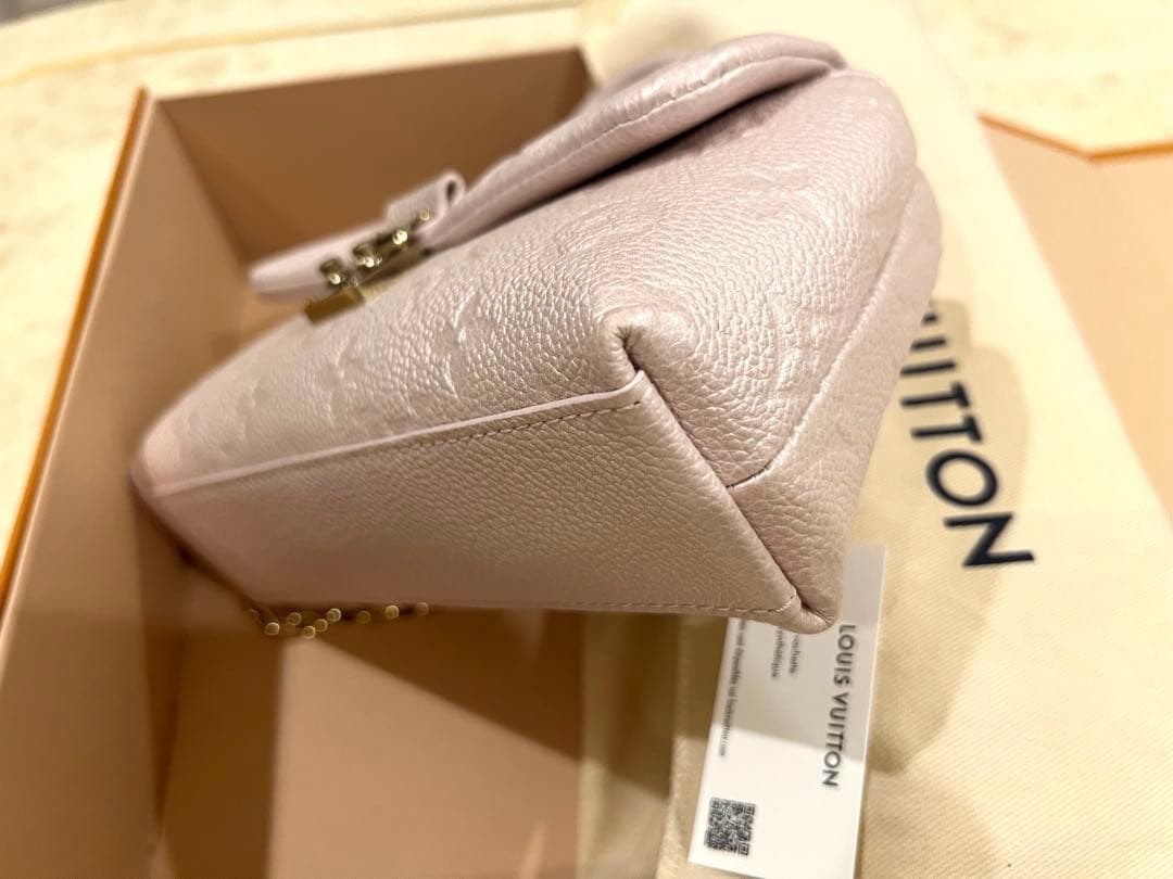 み*ち様 新作 ルイヴィトン LV バッグ ナノマドレーヌ モノグラム