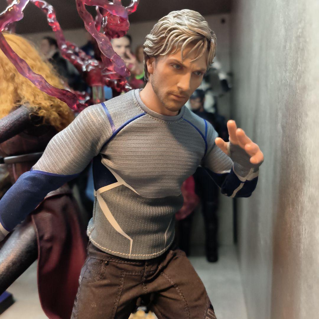 アベンジャーズ エイジ・オブ・ウルトロン ホットトイズ　クイックシルバー