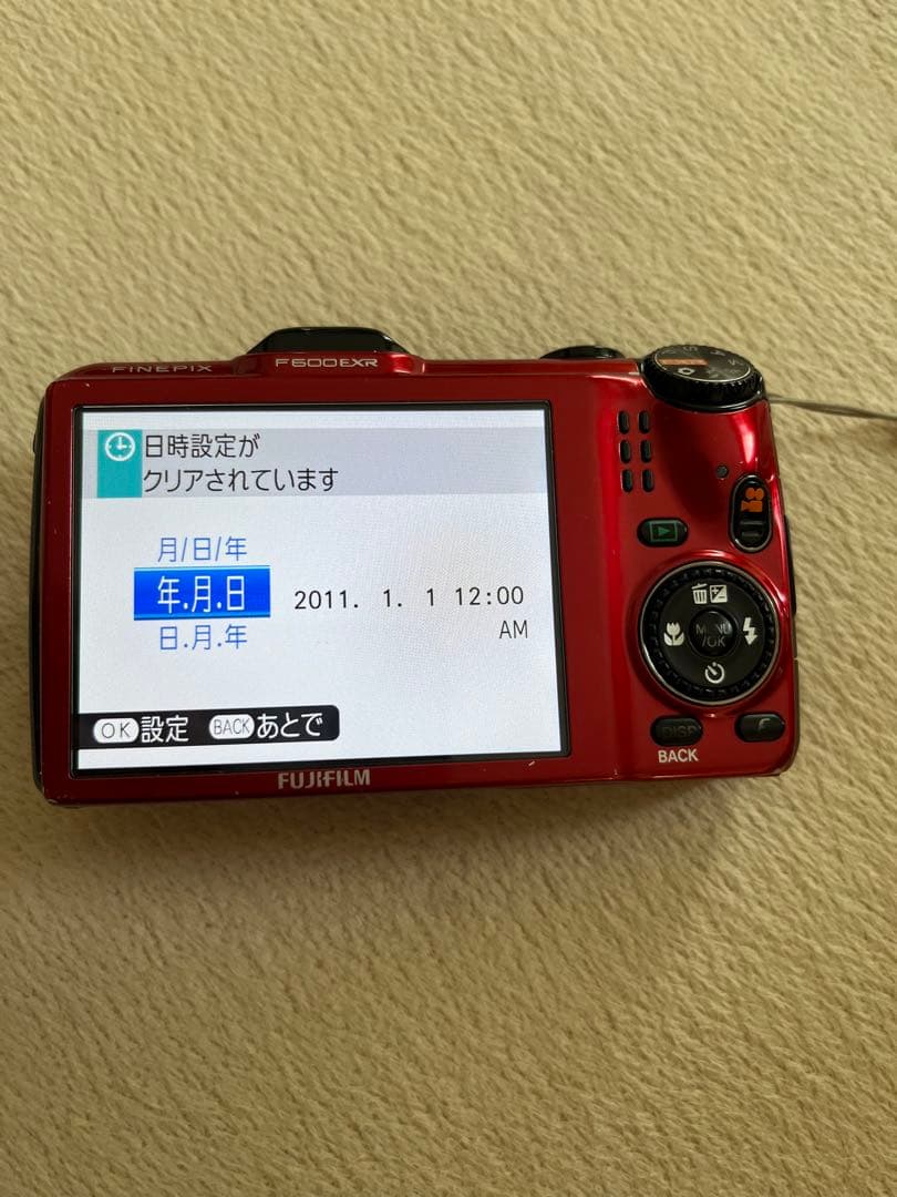 デジタルカメラ FUJIFILM FINEPIX F600EXR 15MP