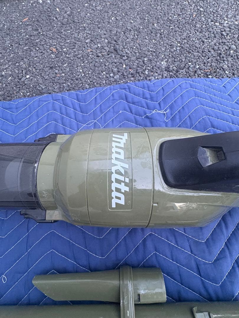 マキタ makita サイクロン一体式ハンディクリーナー オリーブ 18V