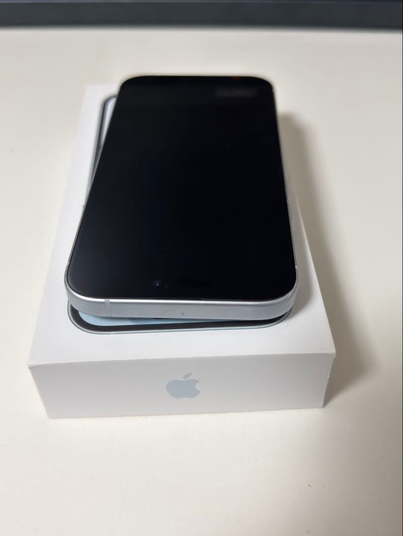 Apple iPhone 15 256GB ブルー 本体　箱付き