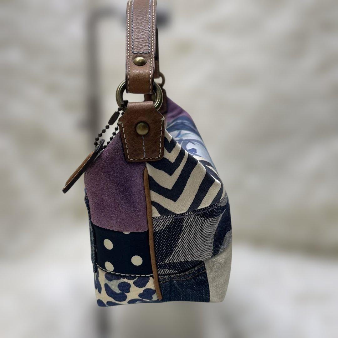 美品 COACHコーチ パッチワークデザイン ポーチ バッグ ブルー系 お花刺繍