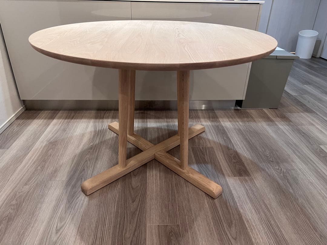 ACTUS THYMEタイム ダイニングテーブル ラウンド W1100 ミルク