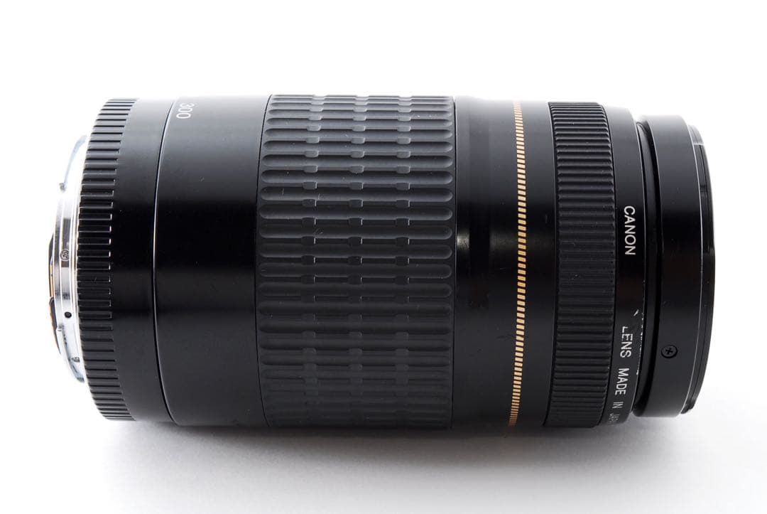 人気の望遠レンズ☆フード付き☆キヤノン　Canon EF75-300㎜