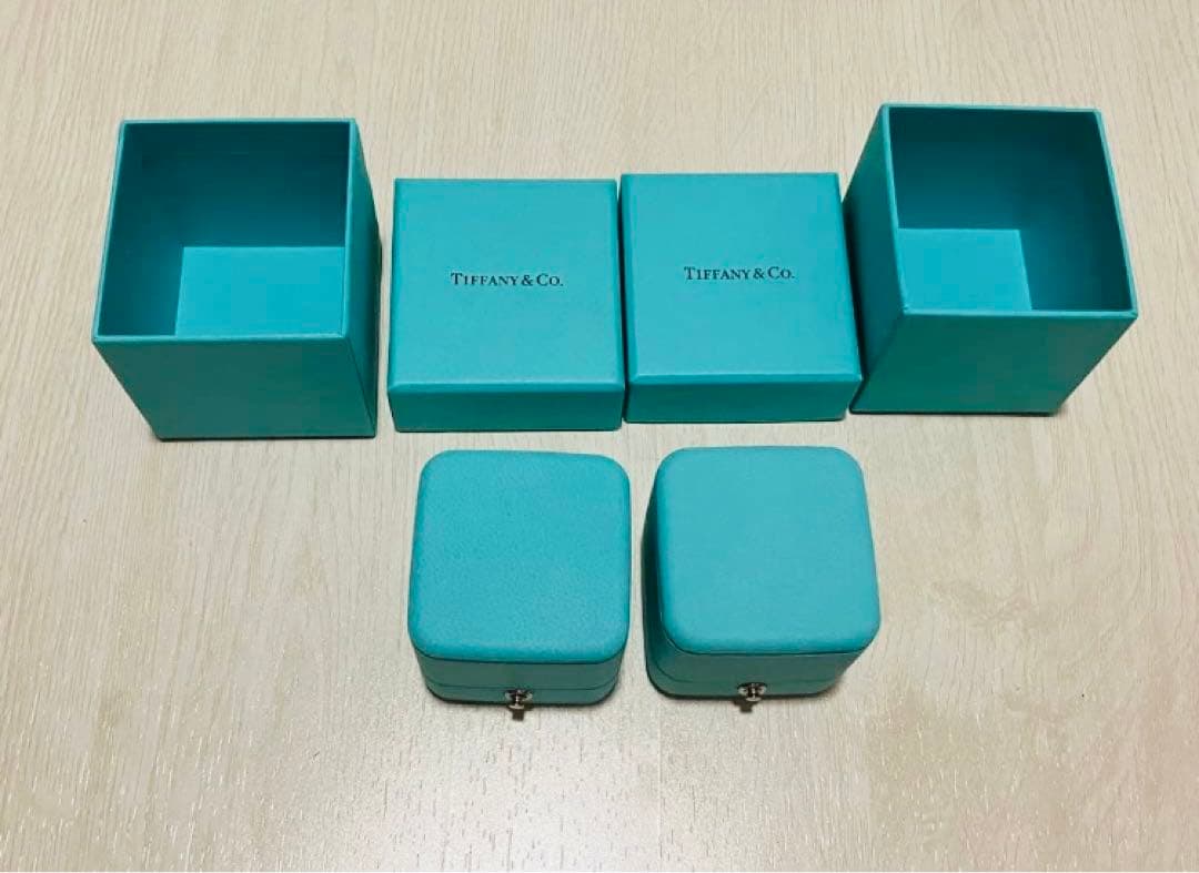 ティファニー　リングケース空箱