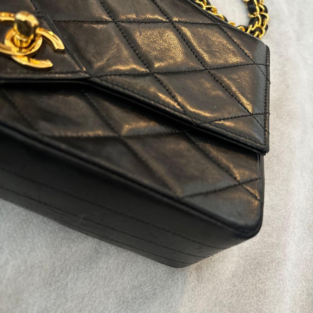 シャネル　マトラッセ　ラムスキン　ヴィンテージ　ブラック　黒　フラップバッグ