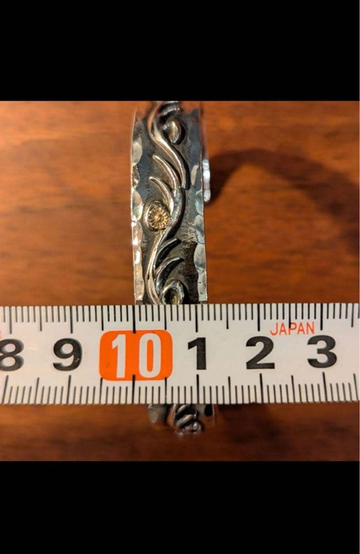 アリゾナフリーダム ARIZONA FREEDOM 廃盤品 k18唐草バングル