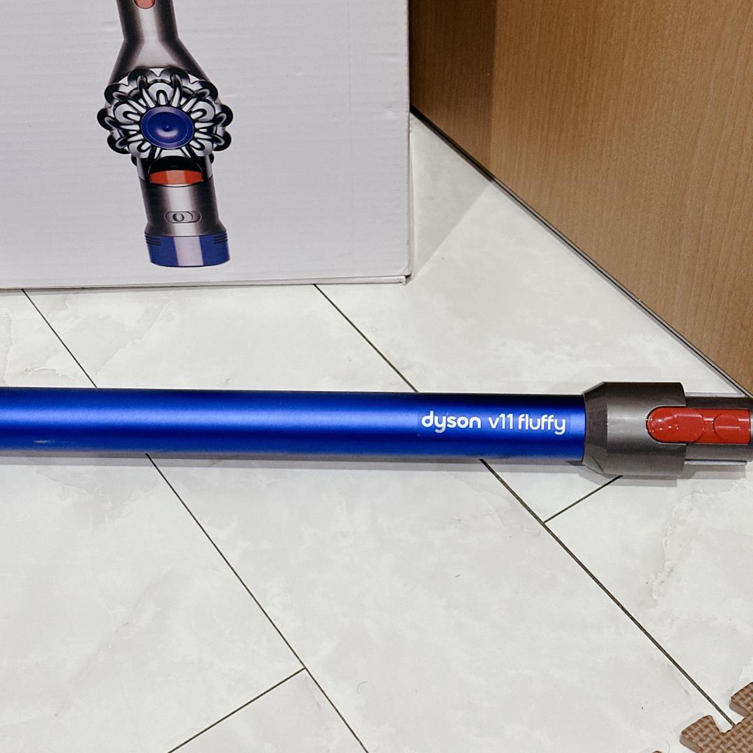 【良品】Dyson V7 Mattress HH11 COM 掃除機