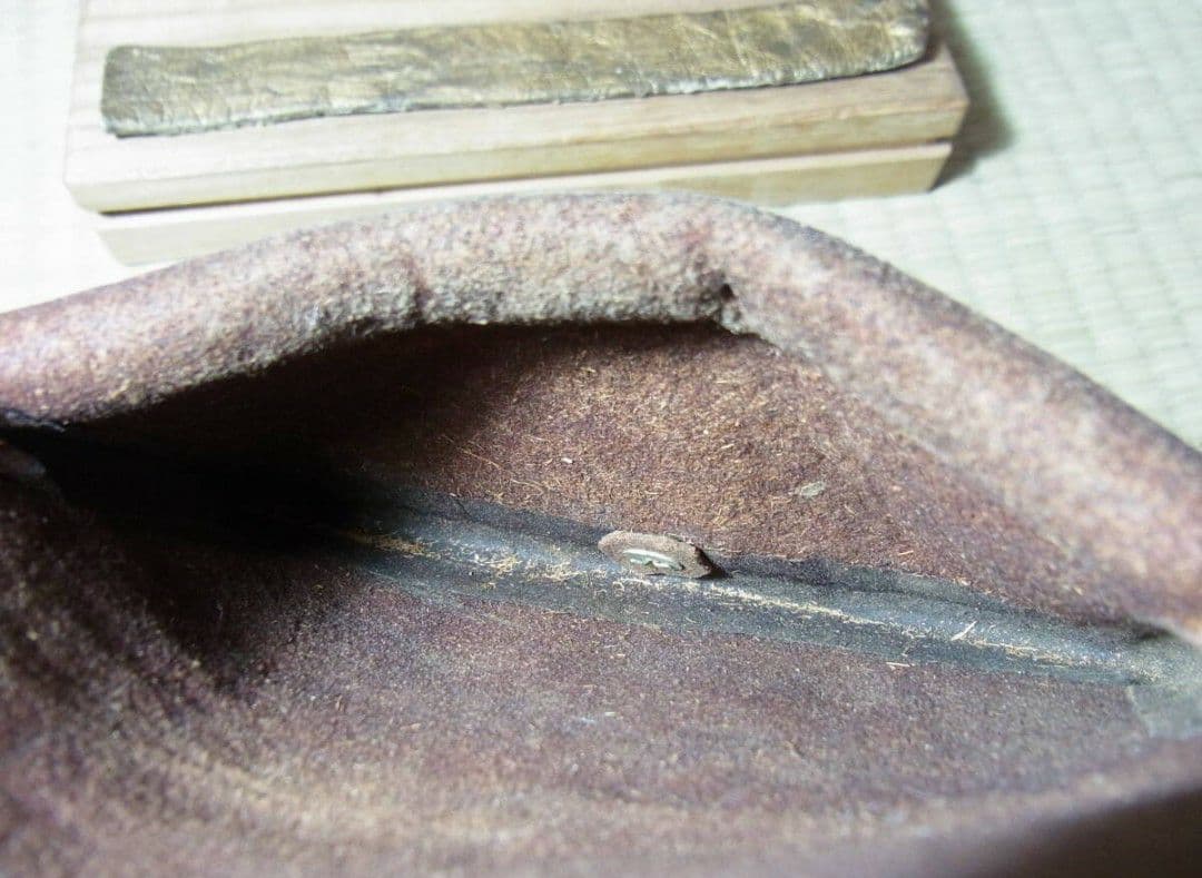 逸品 江戸後期 金唐革 煙草入れ 叺 掲げ物 工芸品 煙管入れ