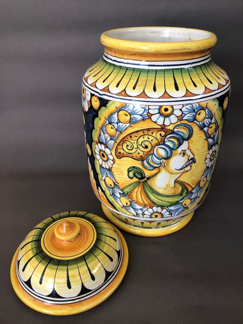 イタリア陶器　シシリア島パレルモで購入