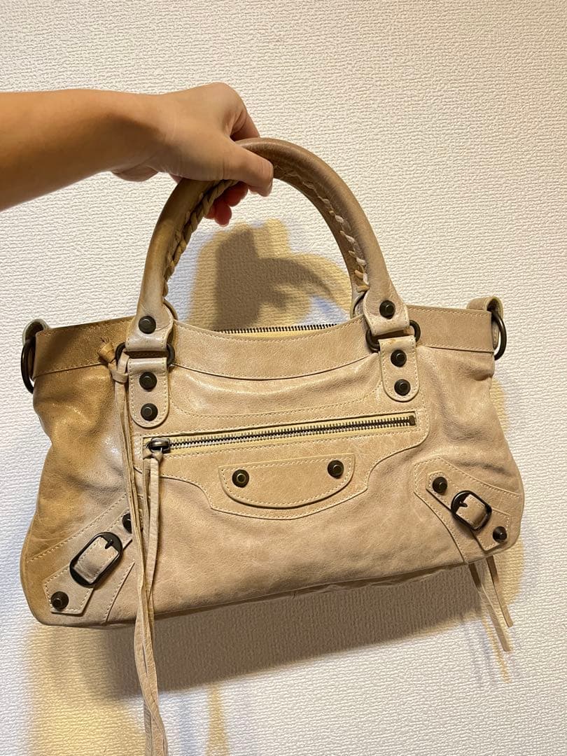 BALENCIAGA FIRST 2008 ザ ファースト ベージュ　タグ付き