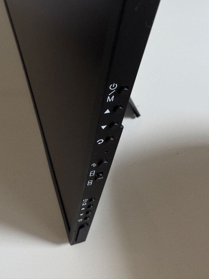 Eviciv 15.6インチ　デュアルモニター　モバイルモニター