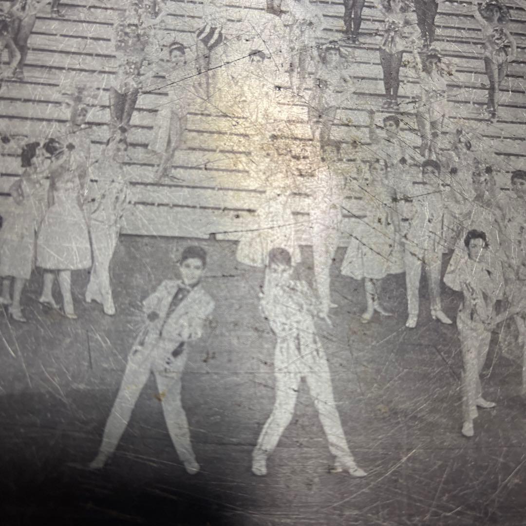 希少！宝塚歌劇団 1970年代のアルミ製楕円形お盆(お値下げ不可)