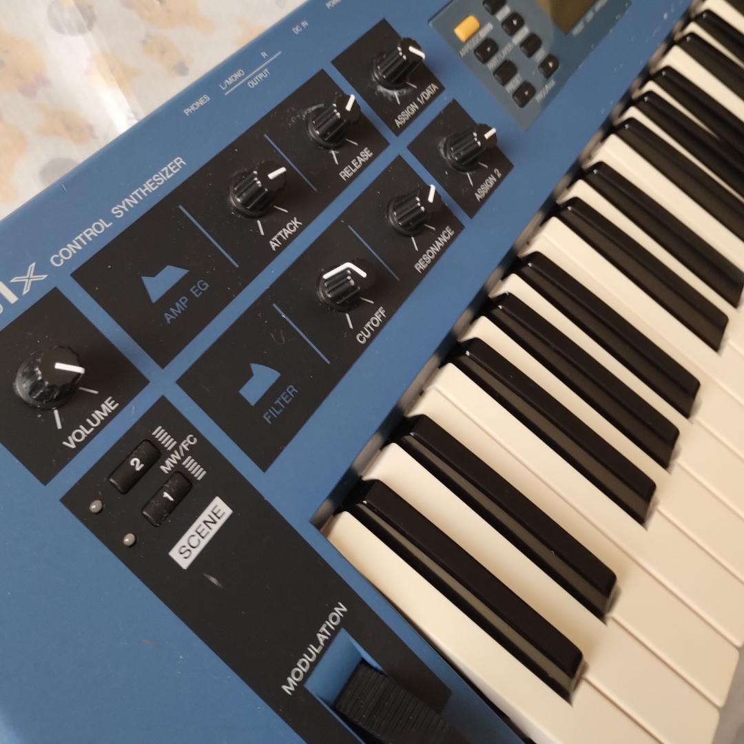 YAMAHA「 CS1X 」デジタル・シンセサイザー