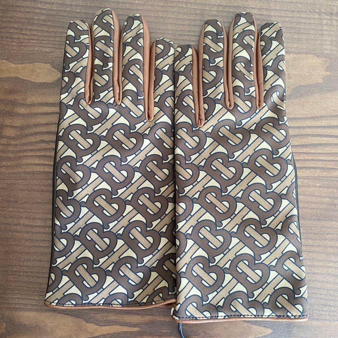 ラスト１【新品】Burberry バーバリー TBロゴ レザー 手袋 グローブ