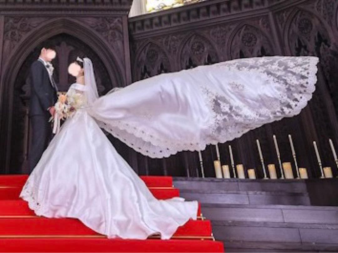 ⚠️お値下げ中【美品】定価42万 オーダー Aライン ロングトレーン ウェディング